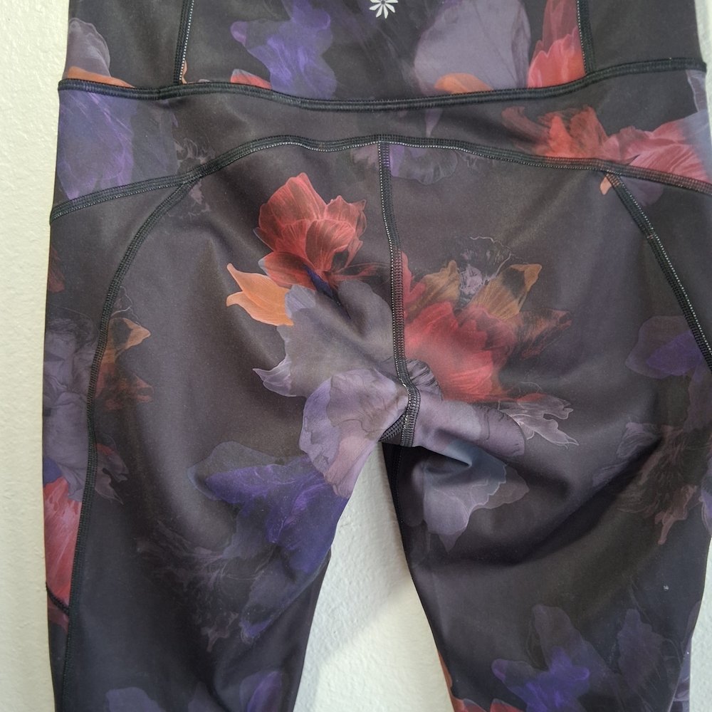 Athleta Rainer High-Rise Thermal Preformance Leggings Sz.M - Picture 7 of 14